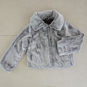 New H&M Woman's Plush Faux Fur Jacket in Gray Size S